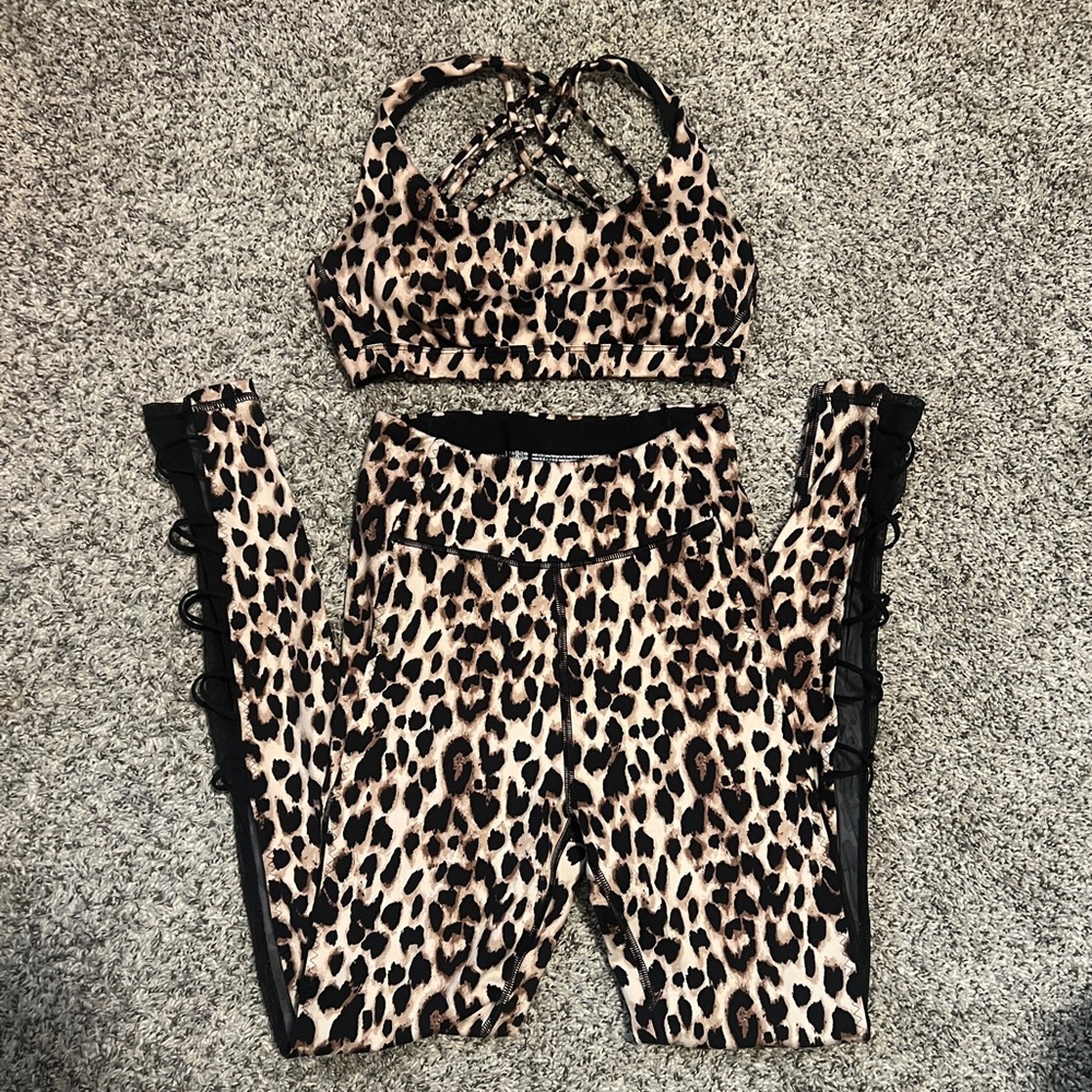 Victoria’s Secret Leopard Print Set